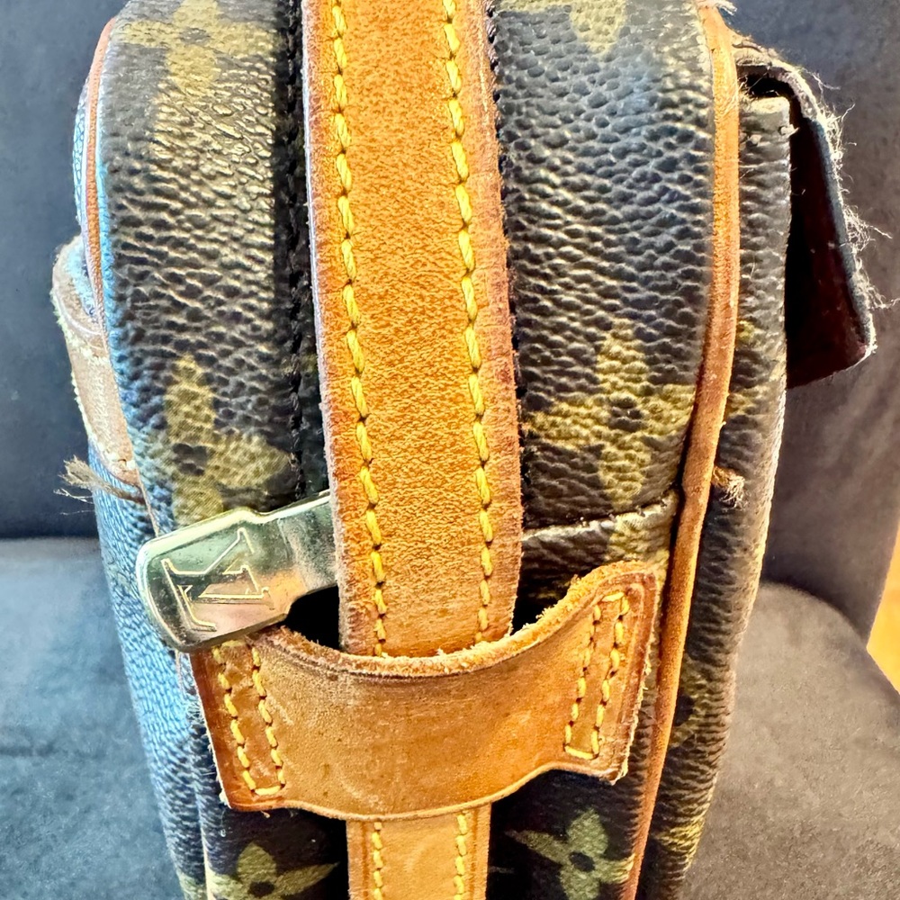 Louis Vuitton Monogram Crossbody Bag in Brown and Tan - Picture 4 of 8